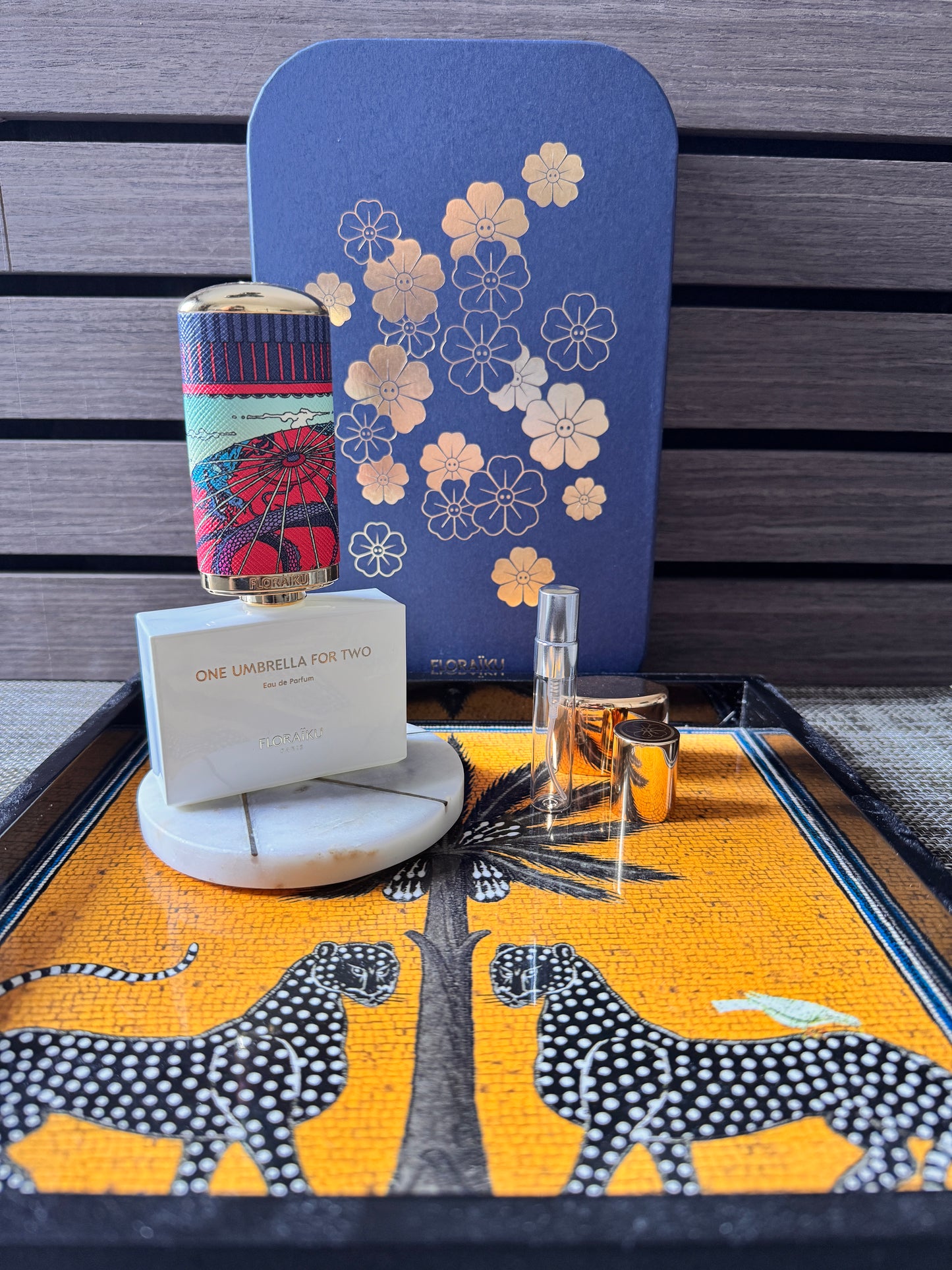 FLORAIKU : One umbrella for two