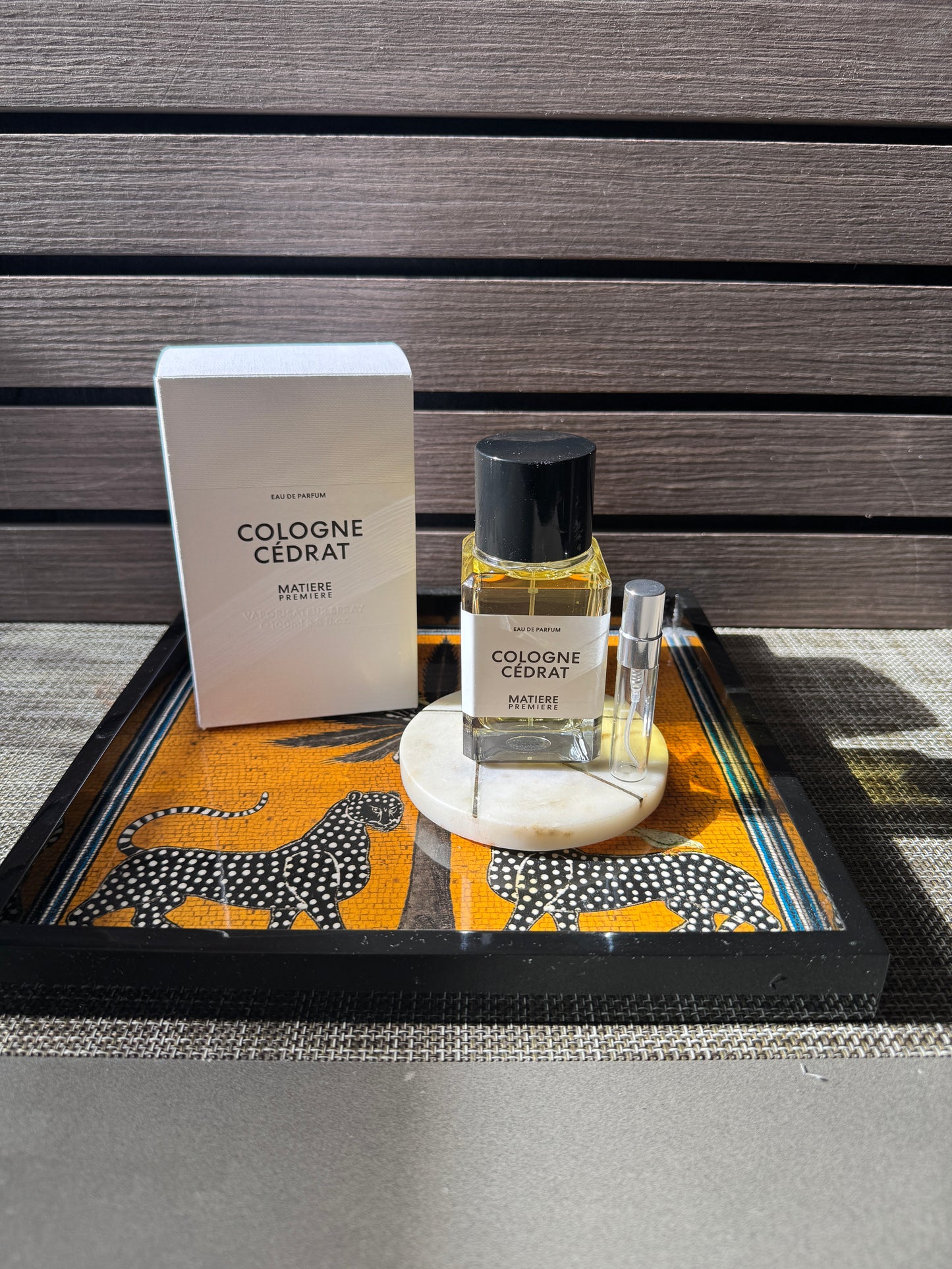 MATIERE PREMIERE : Cologne Cedrat